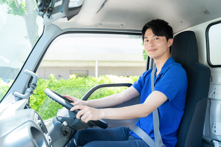 株式会社オートリサイクルナカシマ　【正社員】使用済自動車の運搬ドライバー